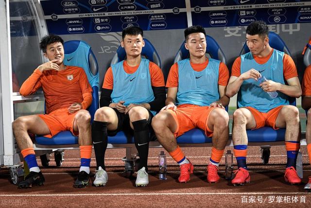 雷霆轻取魔术获开季7连胜 森林狼送黄蜂3连败